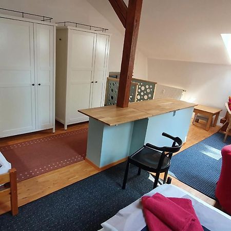 Campus Apartment Martin Drezno Zewnętrze zdjęcie